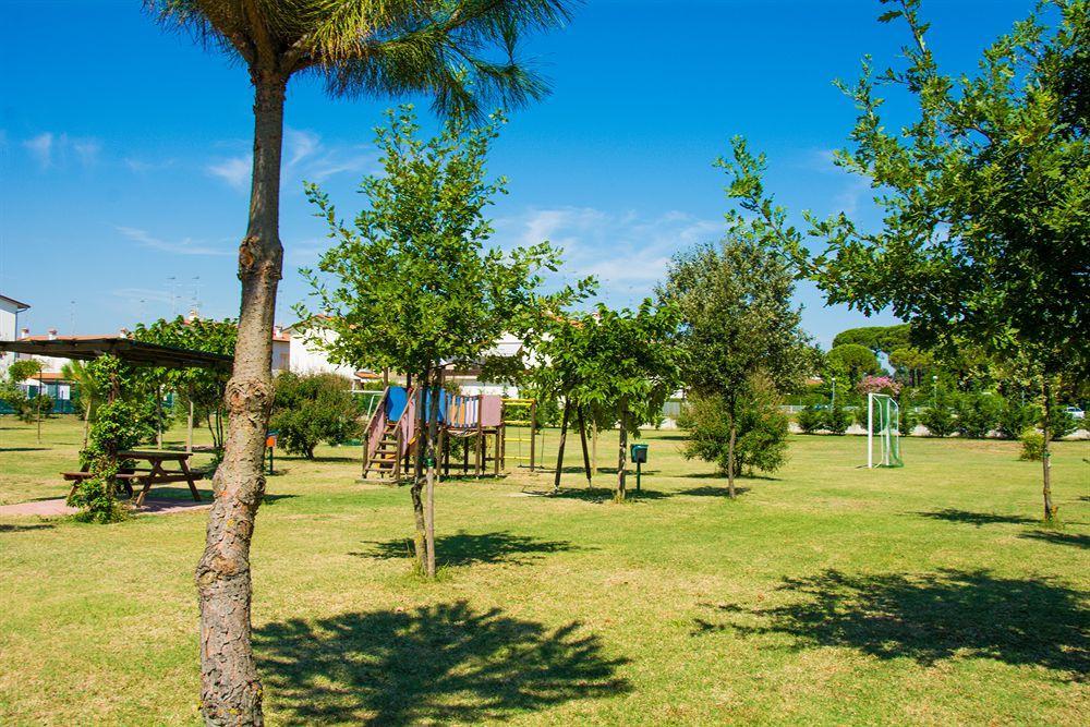 Aparthotel Costa Paradiso 리도아드리 외부 사진
