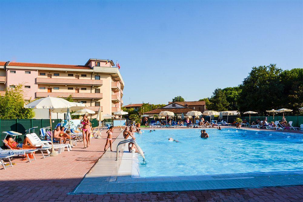 Aparthotel Costa Paradiso 리도아드리 외부 사진