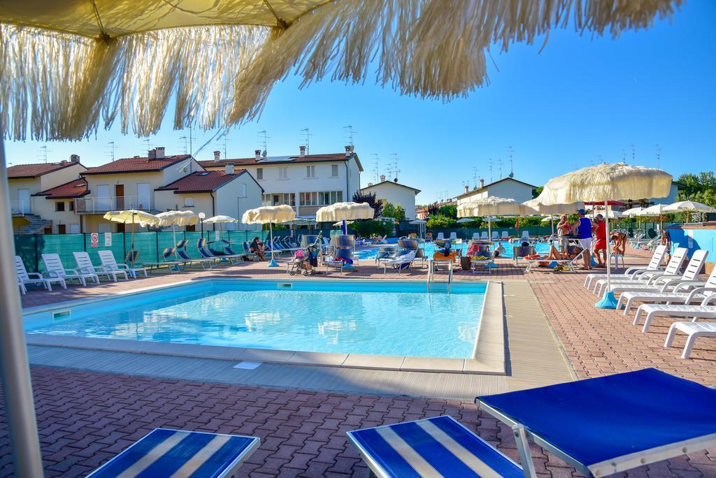 Aparthotel Costa Paradiso 리도아드리 외부 사진