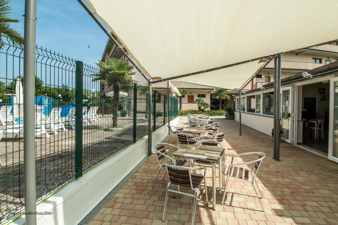 Aparthotel Costa Paradiso 리도아드리 외부 사진