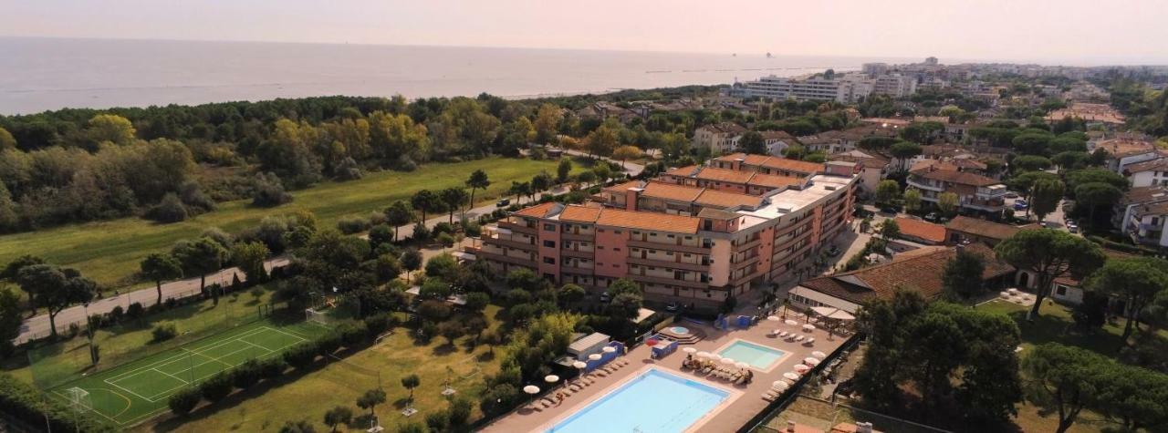 Aparthotel Costa Paradiso 리도아드리 외부 사진