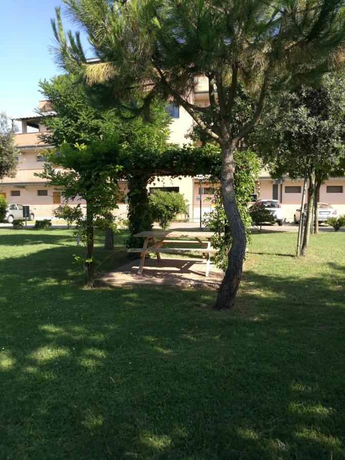 Aparthotel Costa Paradiso 리도아드리 외부 사진